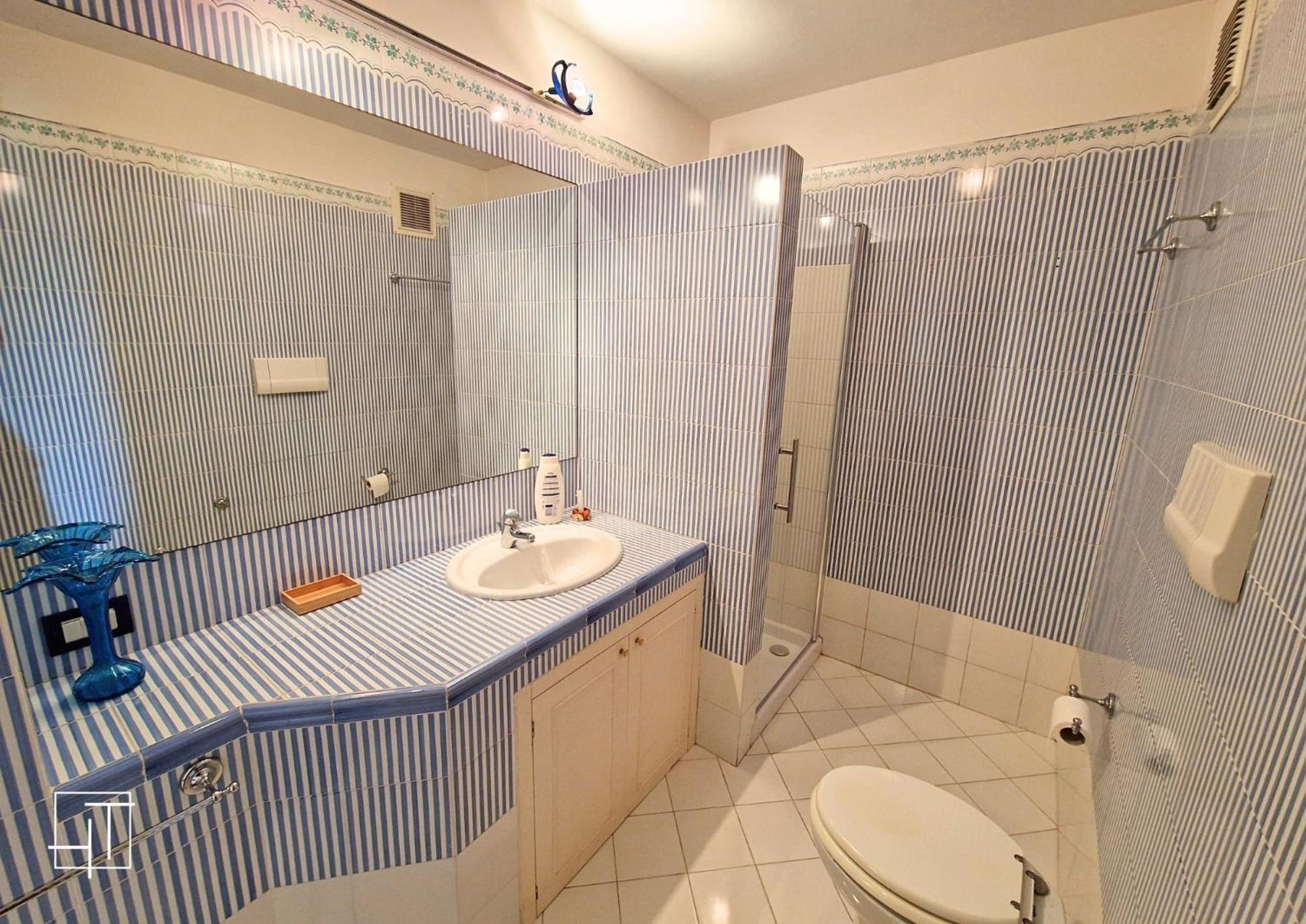 Apartamento Ht - Loft Al Castello Di Miramare Con Vista Grignano  Exterior foto